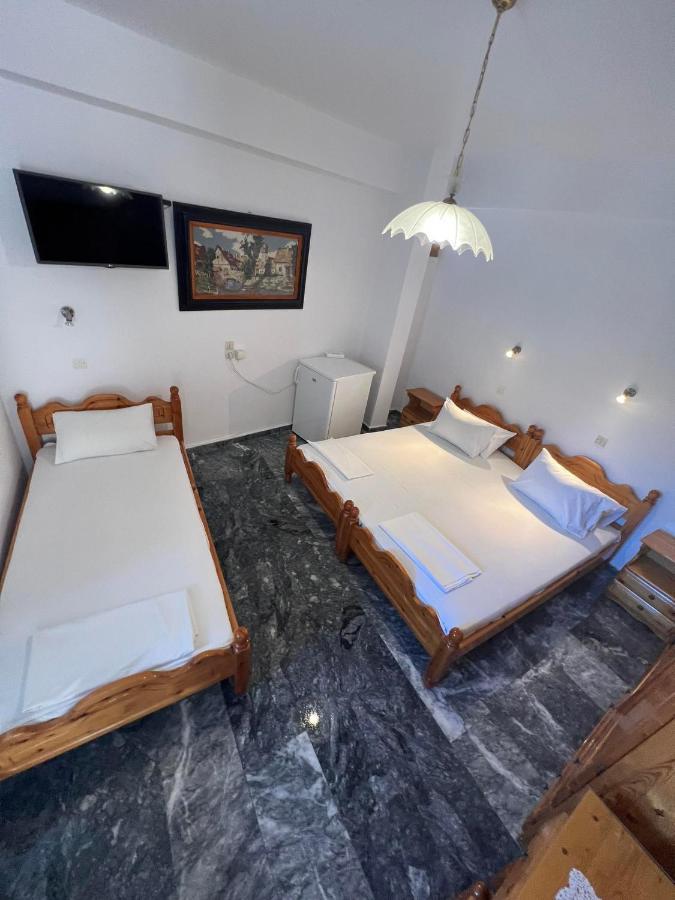 Galateia Hotel Parga Bagian luar foto