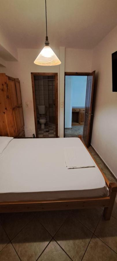 Galateia Hotel Parga Bagian luar foto