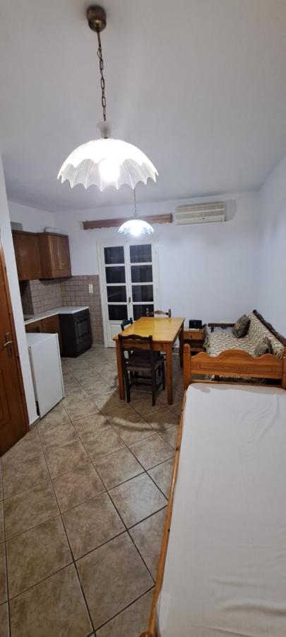Galateia Hotel Parga Bagian luar foto